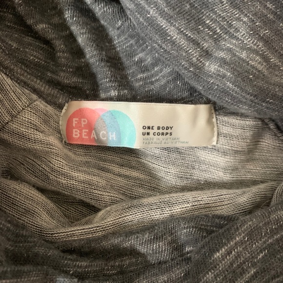 FREE PEOPLE Cowl Neck pull over - Picture 2 of 6